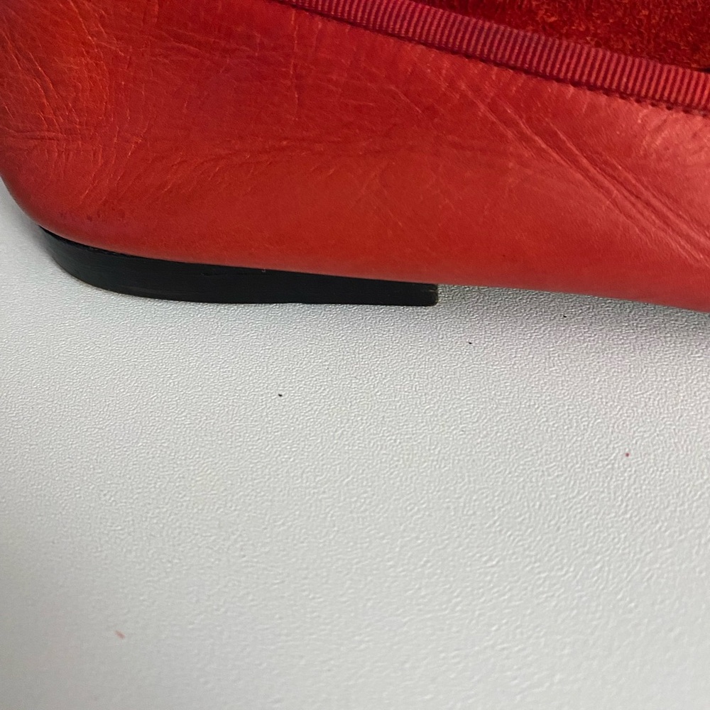 Gallery Lafayette Vintage Red and Black Spectator Flats.  Made in France Size 7 - Picture 2 of 7
